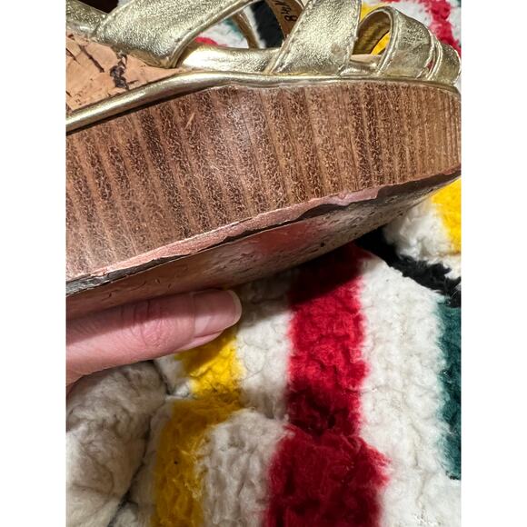 Charles David strappy Metallic Good Cork wedge sandals gold 8.5 - Picture 7 of 8